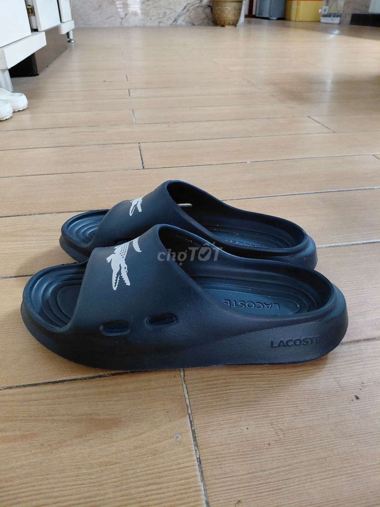 Dép lê Lacoste Đen bền. Mua bán Giày dép tại Quận 7 Tp Hồ Chí Minh được đăng bởi Pham Truong hình 1