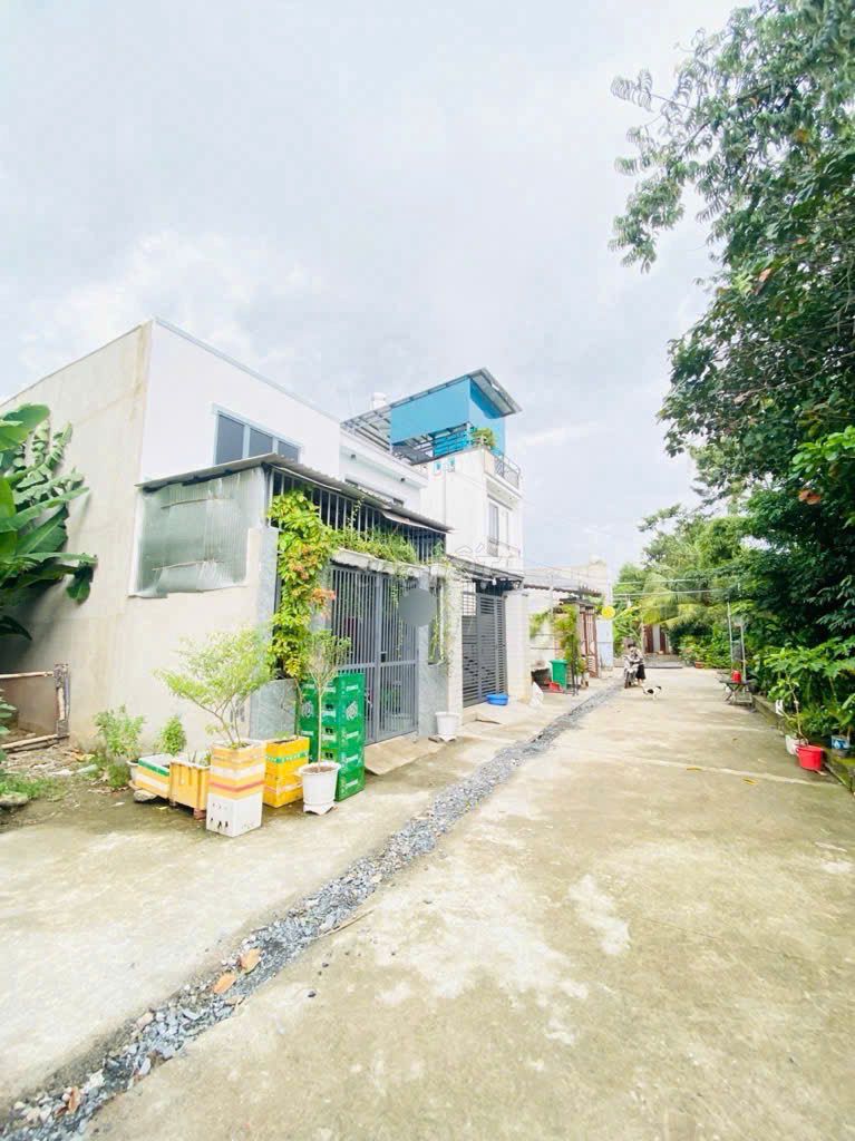 BÁN ĐẤT HÀ HUY GIÁP THẠNH LỘC GẦN 80M2 HẺM XE HƠI