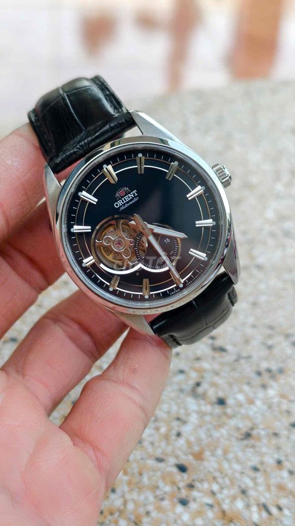 Orient small seconds lướt