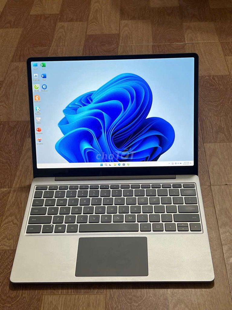 Surface Laptop Go i5 16GB/256GB Cảm ứng Bạc. Mua bán Laptop tại Quận Thanh Xuân Hà Nội được đăng bởi Đại Lâm hình 1