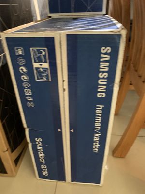 0792228700 - Cần bán Loa Samsung Q70R New 100%