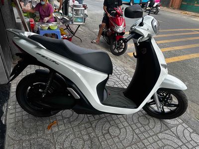 VinFast Feliz Neo 2025 Trắng 4000km Bstp 9 chủ