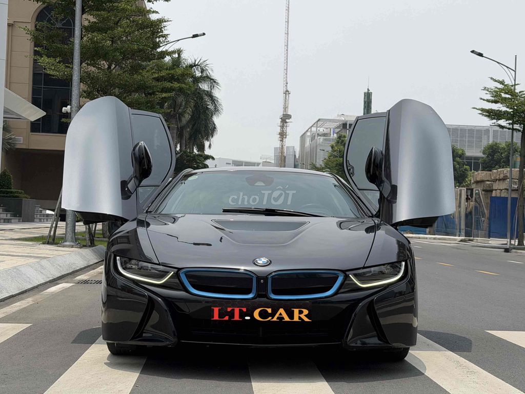 BMW i8 2015