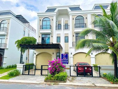 Cho thuê nhà nguyên căn 1 trệt 2 lầu full nội thất ngay Aeon Tân An