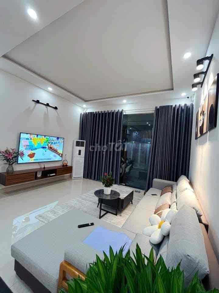 Nhà 2 tầng 1PN 2WC gần Nguyễn Phước Lan, Hoà Xuân