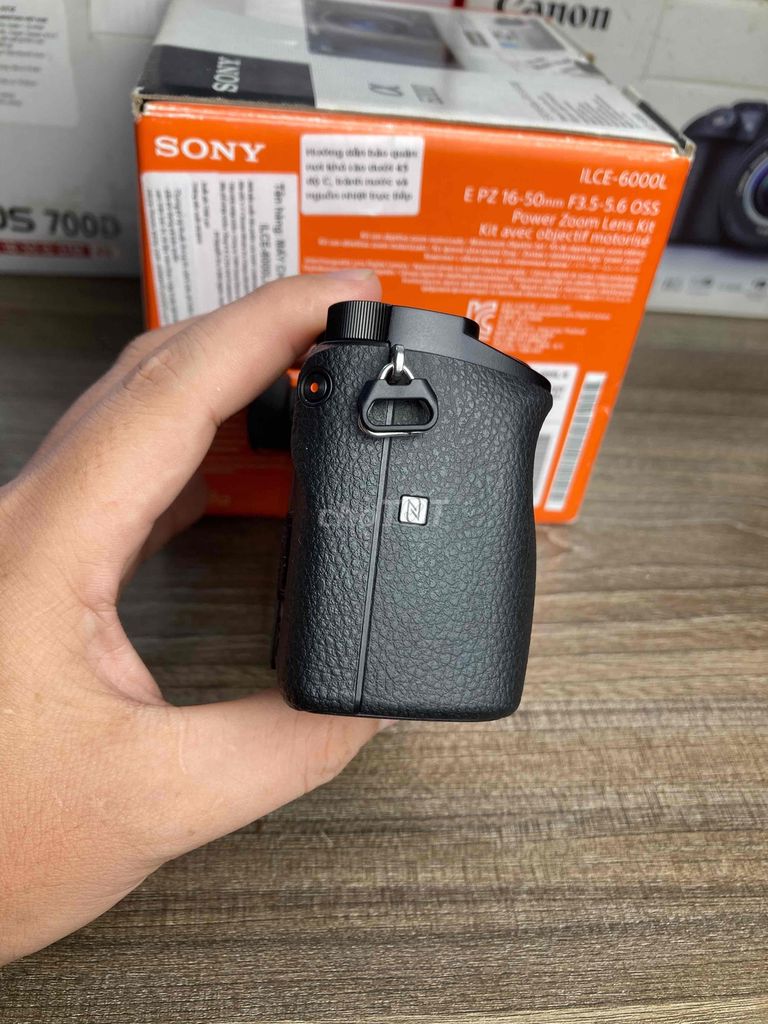 Sony A6000 Black 99% (Fullbox)