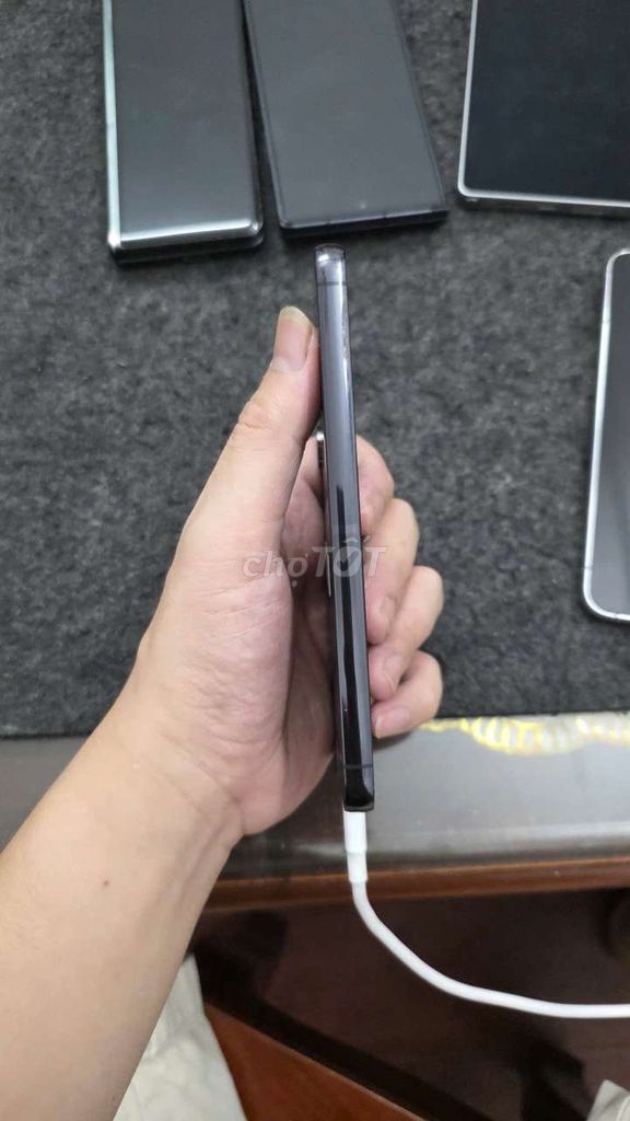 Samsung Galaxy S23 256GB zin all. Mua bán Điện thoại tại Quận Thanh Xuân Hà Nội được đăng bởi Shandp thanh xuân hình 1
