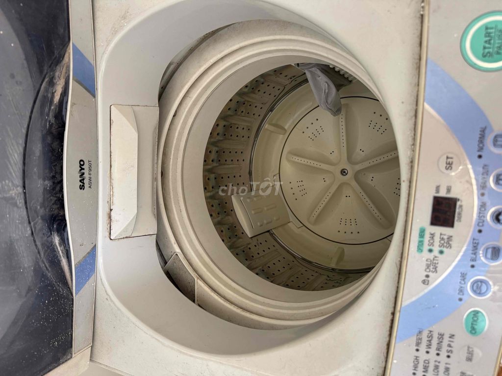 Máy giặt Sanyo 7kg cũ còn dùng tốt