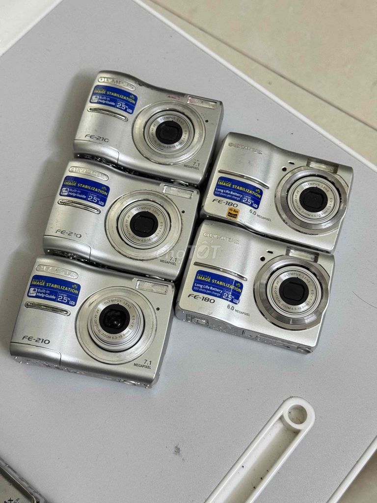 Máy ảnh Olympus FE-210, FE-180 XÁC. Mua bán Máy ảnh, Máy quay tại Quận 1 Tp Hồ Chí Minh được đăng bởi LATONG hình 1