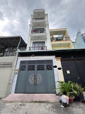 Nhà phố 67,2 m² · 7 PN · Đường Hiệp Bình