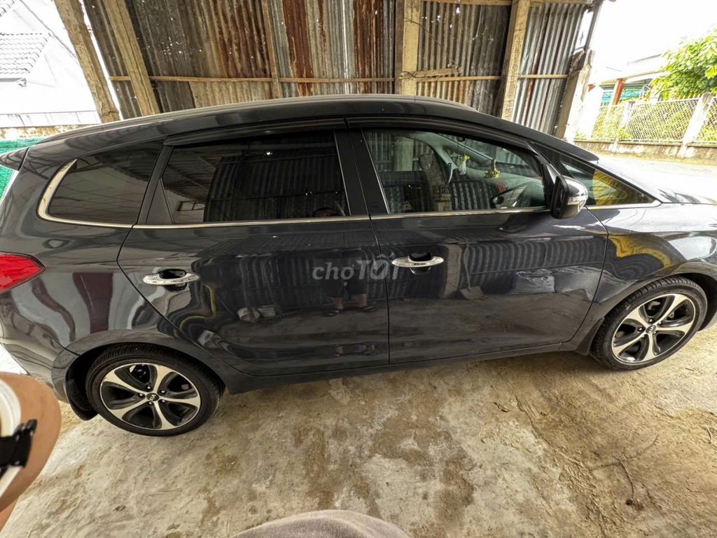 KIA RONDO 2016 Số tự động Đen. Mua bán Ô tô tại Quận 6 Tp Hồ Chí Minh được đăng bởi A Zon hình 11