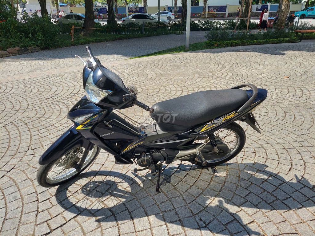 Bán xe Wave RSX mầu đen chính chủ. Mua bán Xe máy tại Quận Hoàng Mai Hà Nội được đăng bởi Phan Lan Phương hình 2