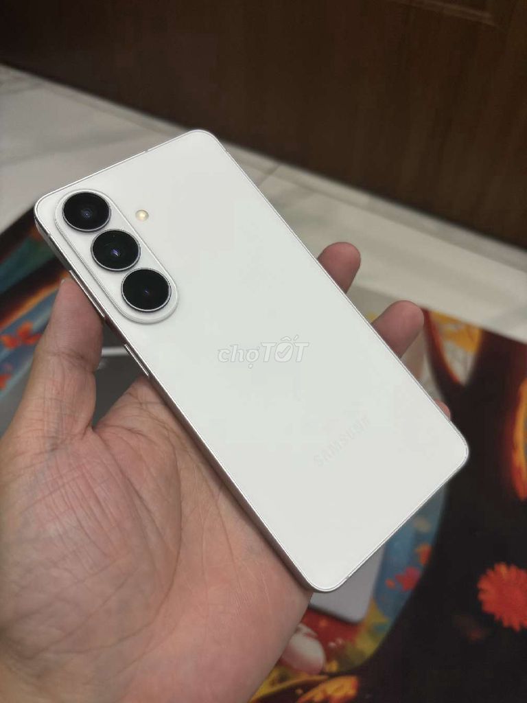 Samsung Galaxy S26 256GB Trắng BH. Mua bán Điện thoại tại Quận 7 Tp Hồ Chí Minh được đăng bởi Tuyết Thiên hình 1