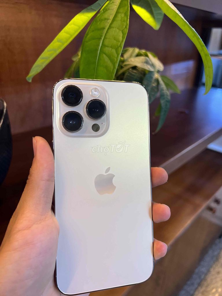 iPhone 14 Pro Max 256GB quốc tế. Mua bán Điện thoại tại Thành phố Đà Lạt Lâm Đồng được đăng bởi HỒNG QUANG hình 1