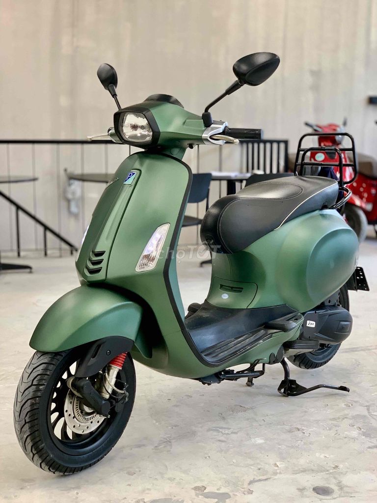 🔥Vespa Sprint 125 ABS 2018 xanh rêu nhám chuẩn zin. Mua bán Xe máy tại Thành phố Thủ Đức Tp Hồ Chí Minh được đăng bởi iMotorbike Khương Phan hình 2