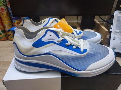 Có 2 size 38 vs 45, Bitis Hunter Core Xanh, mới. Mua bán Giày dép tại Quận Bình Tân Tp Hồ Chí Minh được đăng bởi Tui nè