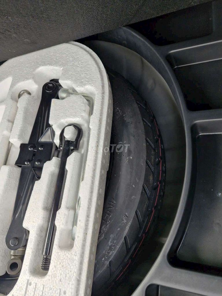 Toyota Corolla Cross 2021 Hybrid 1 chủ siêu đẹp. Mua bán Ô tô tại Quận Bắc Từ Liêm Hà Nội được đăng bởi Trung Auto 26 Phạm Văn Đồng hình 9