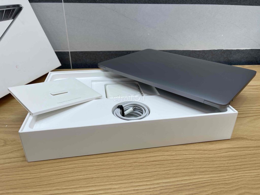 Apple MacBook Pro 2017 i5 13 inch 8GB/128GB. Mua bán Laptop tại Thành phố Long Khánh Đồng Nai được đăng bởi Nguyễn  hình 1