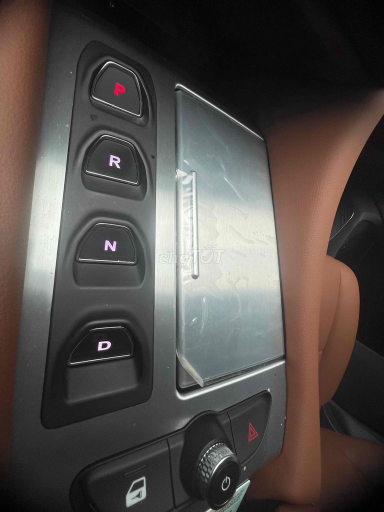 VinFast VF9 2025 Plus - siêu lướt 4700 km. Mua bán Ô tô tại Quận Ba Đình Hà Nội được đăng bởi Đỗ Trung Hiếu hình 5