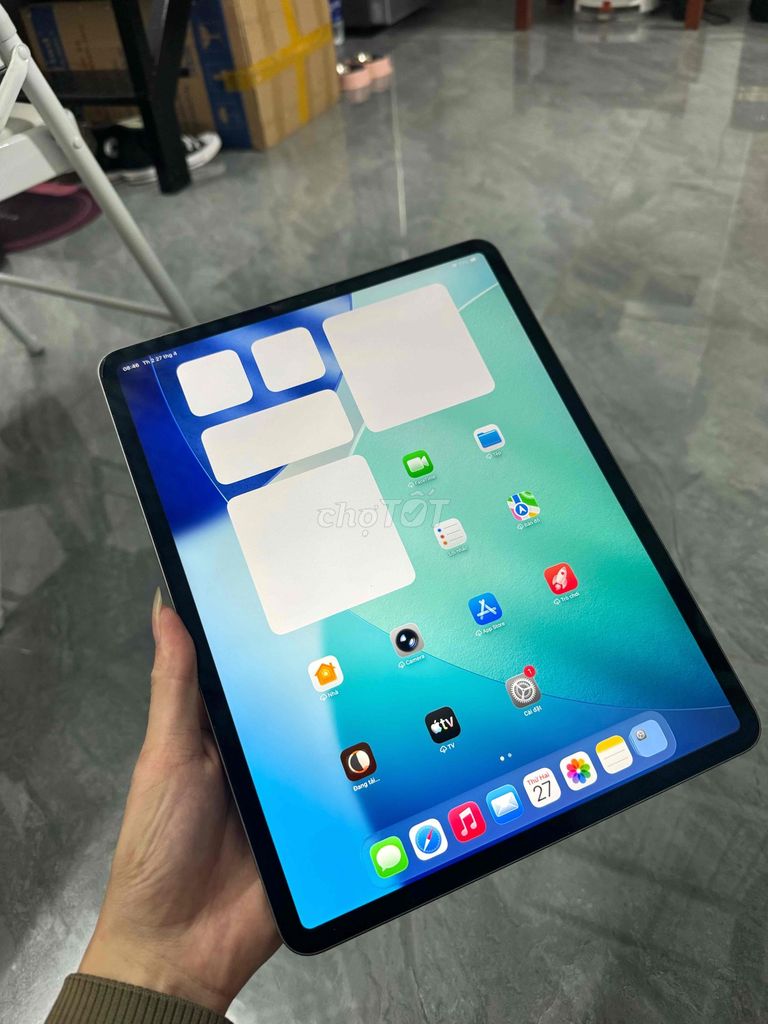 Apple iPad Pro 2020 Wifi Xám. Mua bán Máy tính bảng tại Quận Hoàng Mai Hà Nội được đăng bởi Nguyễn Xuân Mạnh hình 1