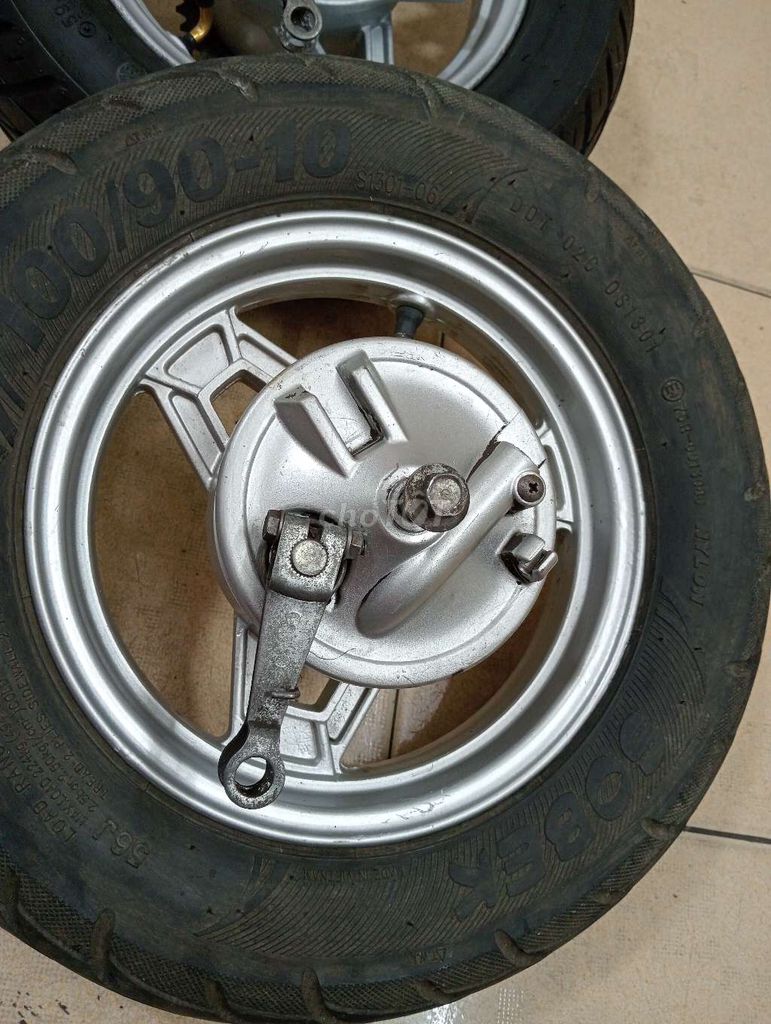 cặp bánh Chaly. Mua bán Phụ tùng xe tại Quận 5 Tp Hồ Chí Minh được đăng bởi Luong hình 4