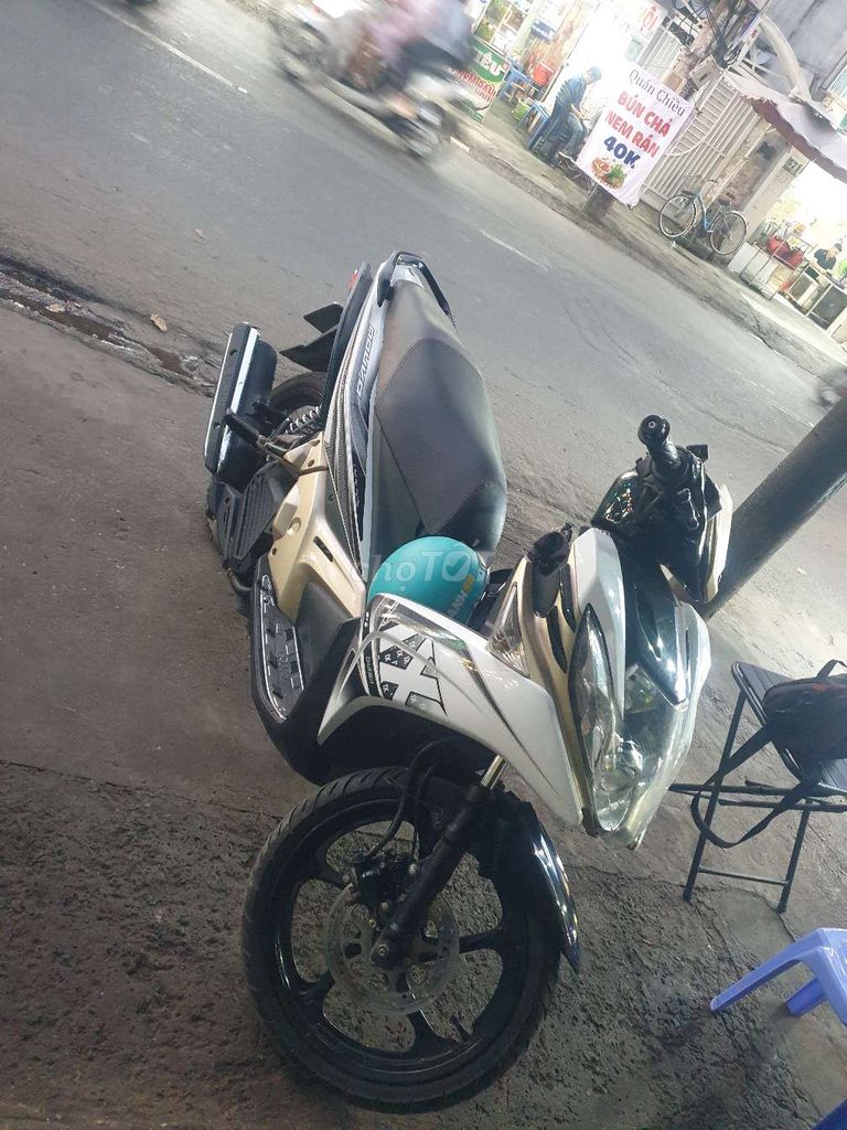 NOVO 5 FI PHUN XĂNG ĐIỆN TỬ  máy êm mạnh. Mua bán Xe máy tại Thành phố Biên Hòa Đồng Nai được đăng bởi thân hiền hình 3