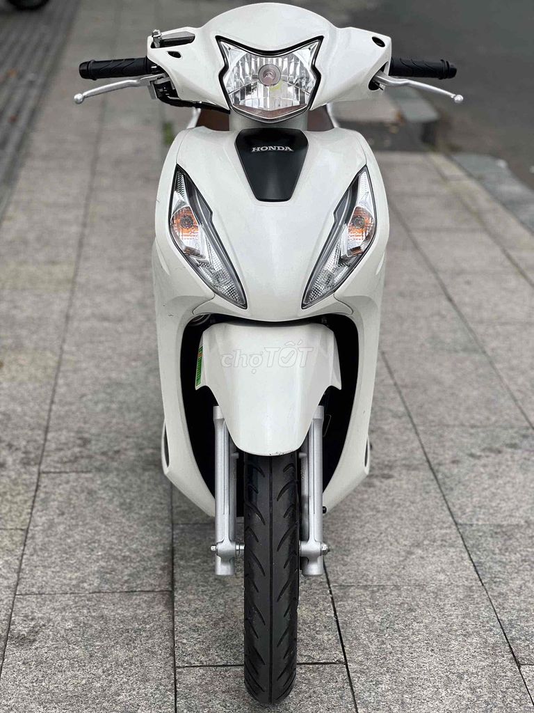 ❤️Vision đời 2024 odo 5000km bstp chính chủ. Mua bán Xe máy tại Quận 11 Tp Hồ Chí Minh được đăng bởi Hưng Từ hình 2