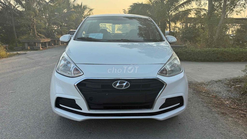 Hyundai Grand i10 2018 Sedan 1.2 hỗ trợ bank