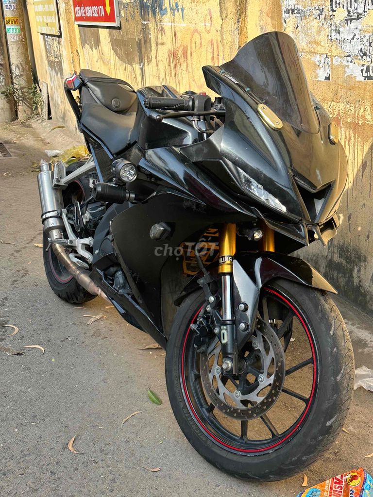 R15 ae nhanh gọn bớt nhiều.. Mua bán Xe máy tại Thành phố Dĩ An Bình Dương được đăng bởi Hưng Motor hình 3