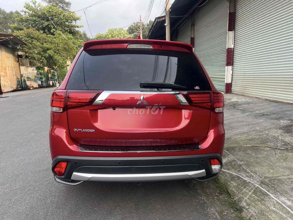 Mitsubishi Outlander 2019 2.0 CVT Premium siêu mới. Mua bán Ô tô tại Quận Bình Tân Tp Hồ Chí Minh được đăng bởi A Đại hình 4