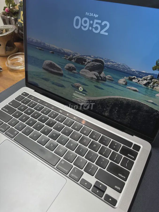 Apple MacBook Pro M2 8GB/256GB Giám đốc dùng. Mua bán Laptop tại Quận Sơn Trà Đà Nẵng được đăng bởi Pum Pum hình 1