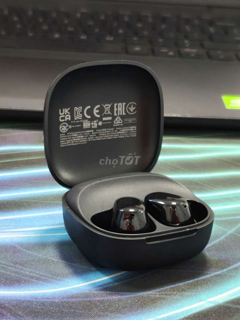 Tai nghe Xiaomi Redmi Buds 6 Play Đen. Mua bán Tivi, Âm thanh tại Thành phố Bến Tre Bến Tre được đăng bởi Tạp Hóa Online hình 1