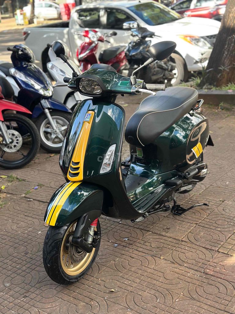 Piaggio Vespa Sprint 2021 Xanh lá. Mua bán Xe máy tại Thành phố Pleiku Gia Lai được đăng bởi Xe Máy Nguyễn Vũ Gialai hình 7
