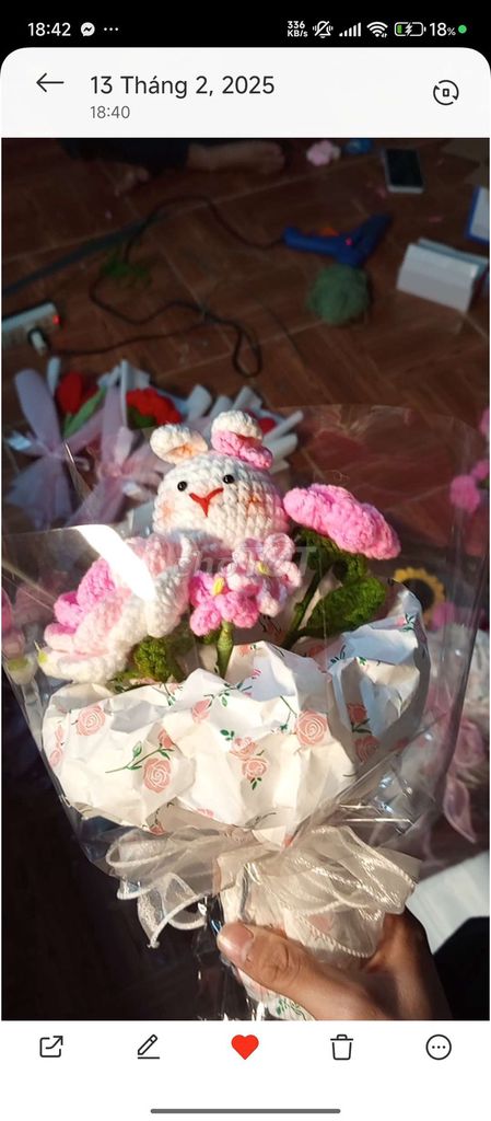 Hoa handmade len Hồng trắng thủ công
