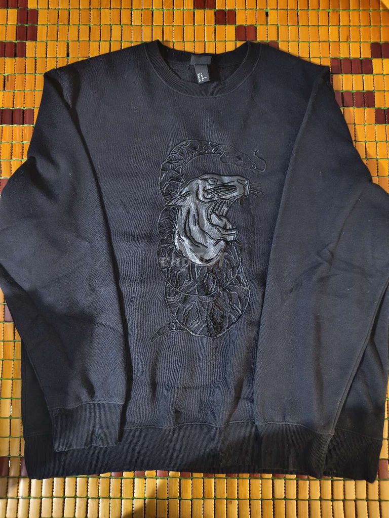 Áo sweater H&M nam Cotton size L. Mua bán Quần áo tại Huyện Phú Giáo Bình Dương được đăng bởi Đồ 2hand Chính Hãng hình 1