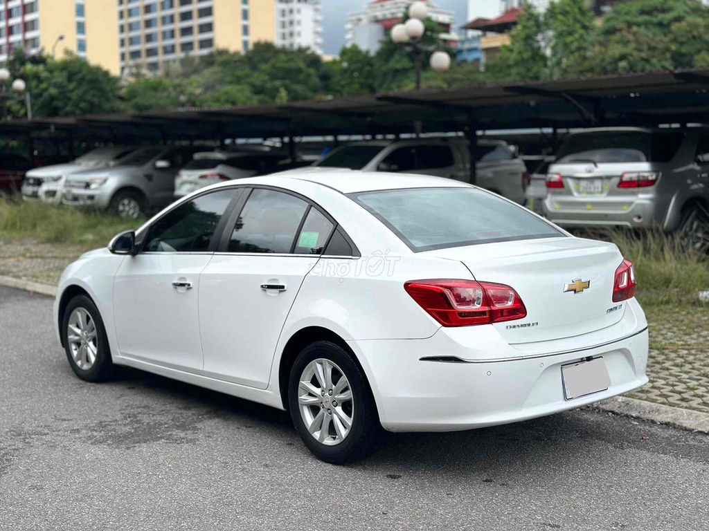 Chevrolet Cruze 2017 LT - 25000 km Trắng Siêu Mới. Mua bán Ô tô tại Quận Cầu Giấy Hà Nội được đăng bởi Vũ Kiên hình 5