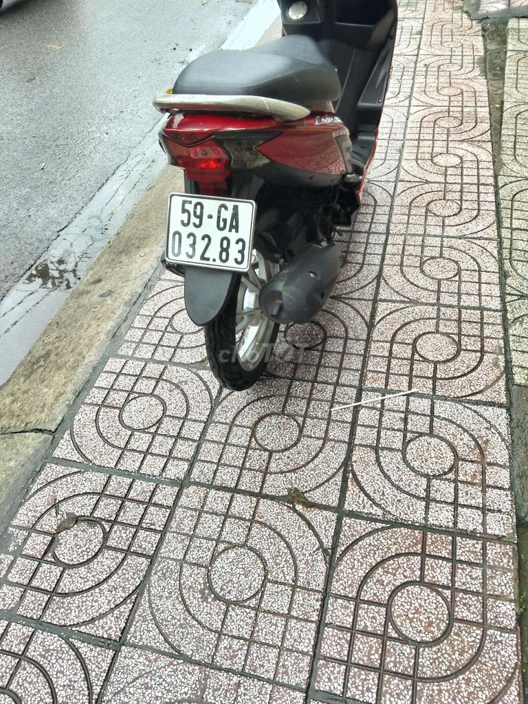 Tay ga kimco 50cc bstp chính chủ bao chứng giấy. Mua bán Xe máy tại Quận 12 Tp Hồ Chí Minh được đăng bởi Tien Dinh hình 4