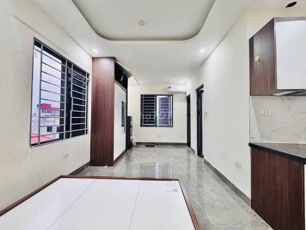 Изолированная комната с лифтом, полной мебелью, рядом с Университетом Кинь Конг - Хоангмай