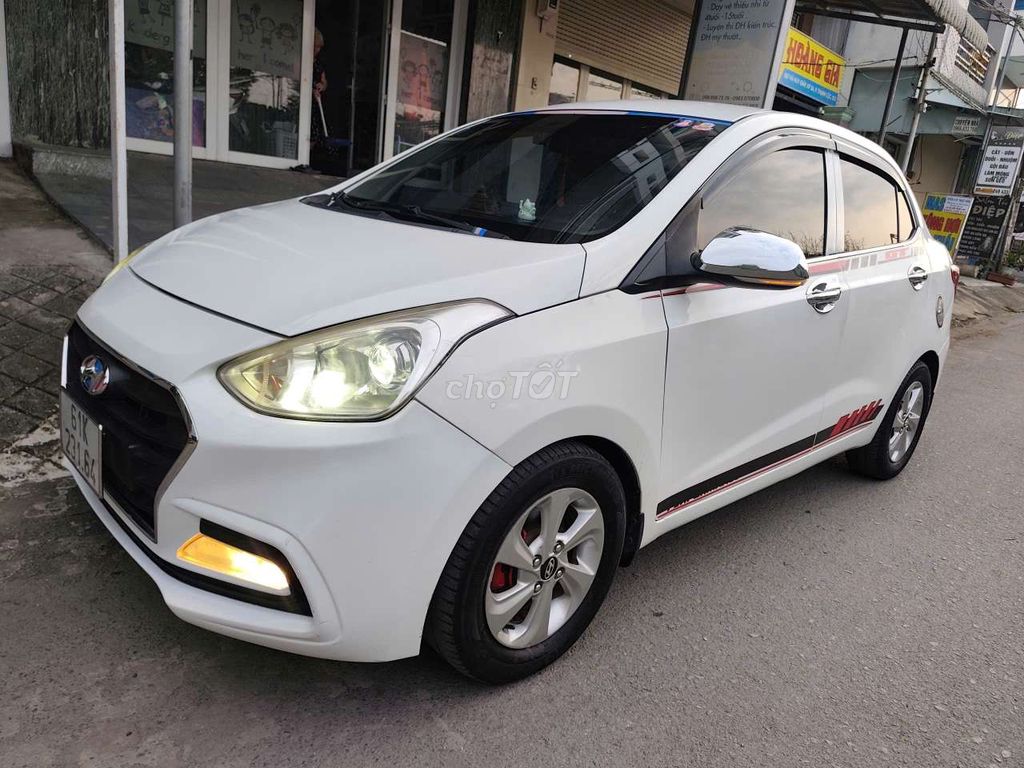 Hyundai Grand i10 2019 Sedan Trắng. Mua bán Ô tô tại Quận 12 Tp Hồ Chí Minh được đăng bởi Mr Vũ hình 3