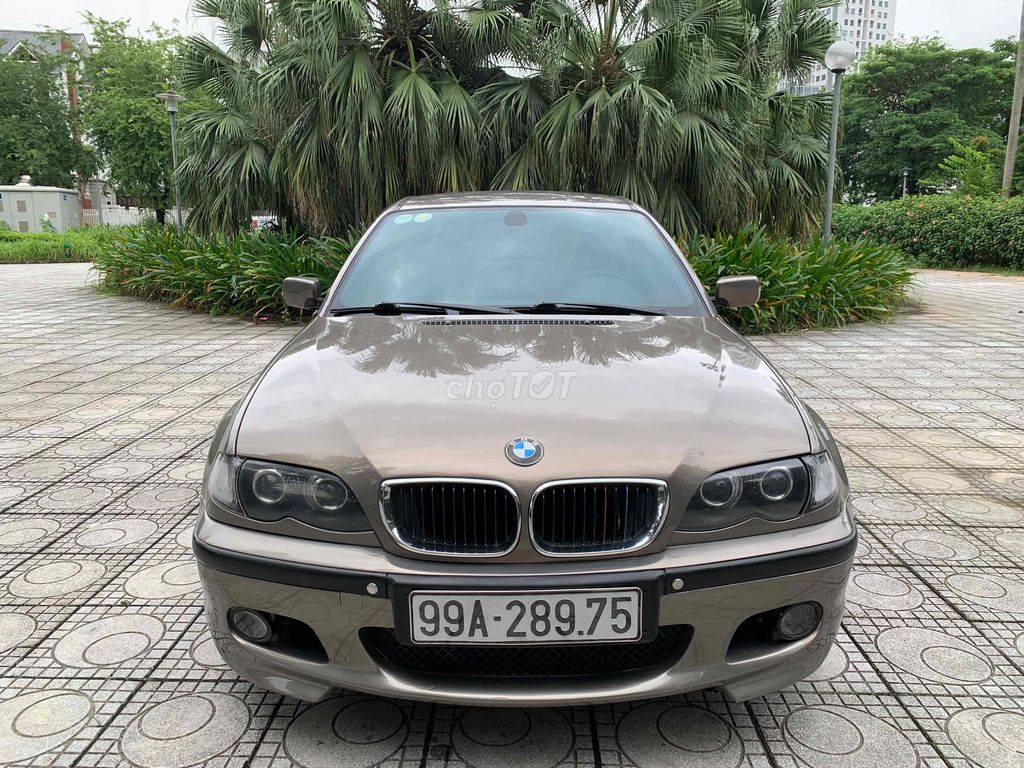 Em cần bán BMW 318 2.0 bản sport máy số đại chất. Mua bán Ô tô tại Quận Hà Đông Hà Nội được đăng bởi Vạn Phúc hình 1