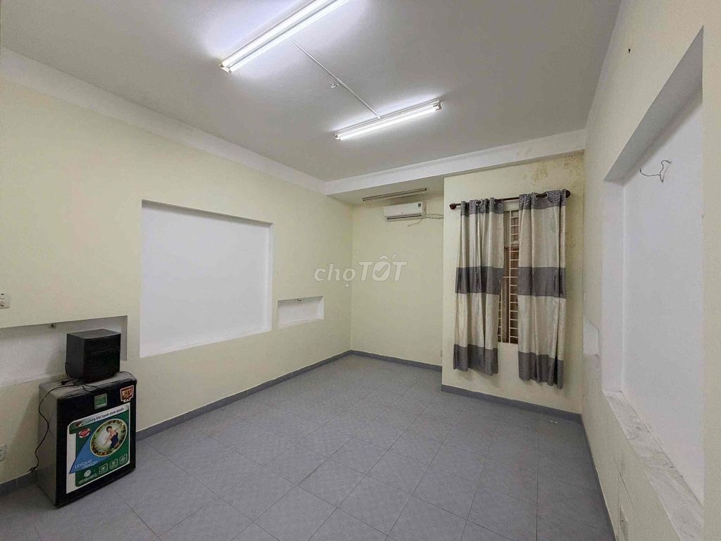 phòng trống cho bạn setup theo sở thích