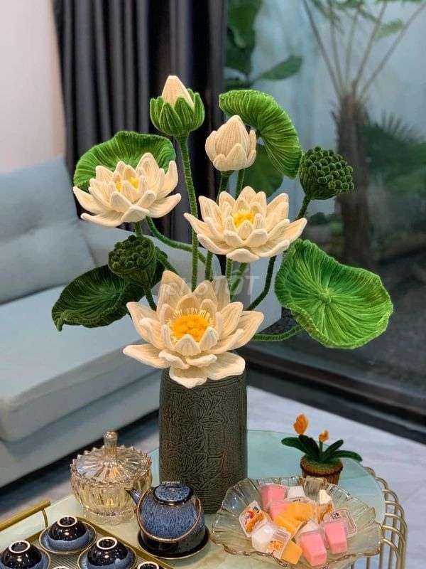 Bình hoa trang trí Kẽm nhung Trắng Xanh. Mua bán Cây cảnh, đồ trang trí tại Thành phố Đà Lạt Lâm Đồng được đăng bởi Tiệm bánh Thanh Hà hình 1