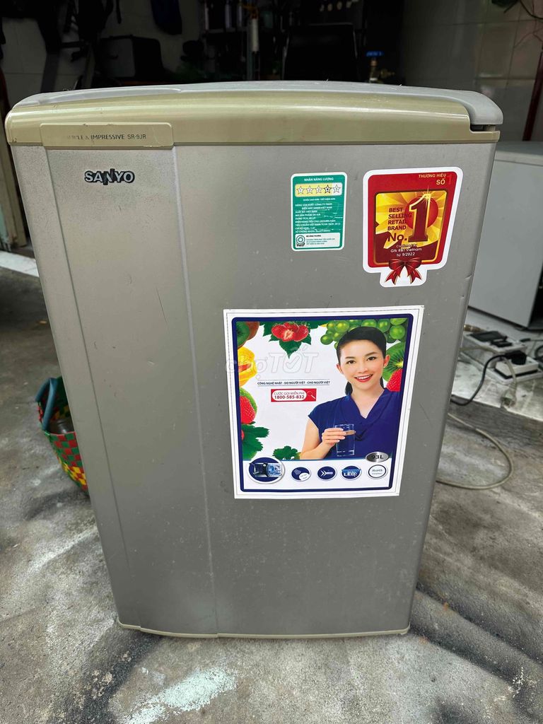 Tủ lạnh Sanyo 90L Xám. Mua bán Tủ lạnh tại Thành phố Biên Hòa Đồng Nai được đăng bởi Điện Lạnh hình 1