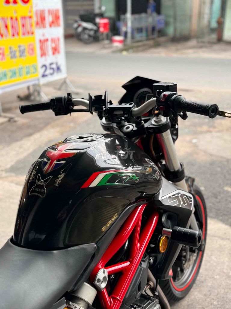 Cần bán Benelli BN302 2017 Biển SG Xe đẹp Máy Zin. Mua bán Xe máy tại Quận Bình Tân Tp Hồ Chí Minh được đăng bởi Việt Motor Bình Tân hình 9