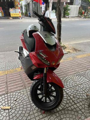 Lambretta V125 Special Đỏ. Mua bán Xe máy tại Quận Sơn Trà Đà Nẵng được đăng bởi Võ thị Thu