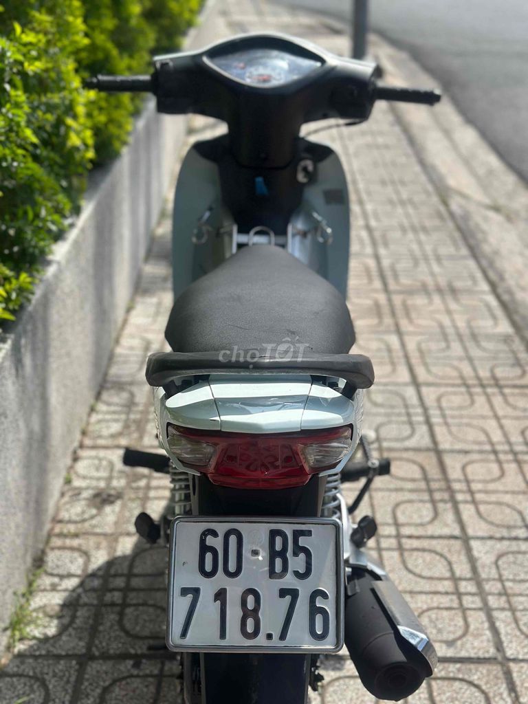 Honda Wave Alpha 2018 Trắng đen bạc zin mới 80% 9c. Mua bán Xe máy tại Thành phố Thủ Đức Tp Hồ Chí Minh được đăng bởi Xe Máy Sơn Thủ Đức hình 10