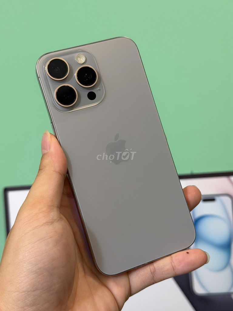 ✨iphone 15 pro max titan bản VNA zin màn mực tí . Mua bán Điện thoại tại Quận Thanh Xuân Hà Nội được đăng bởi Thành Vũ Mobile hình 1