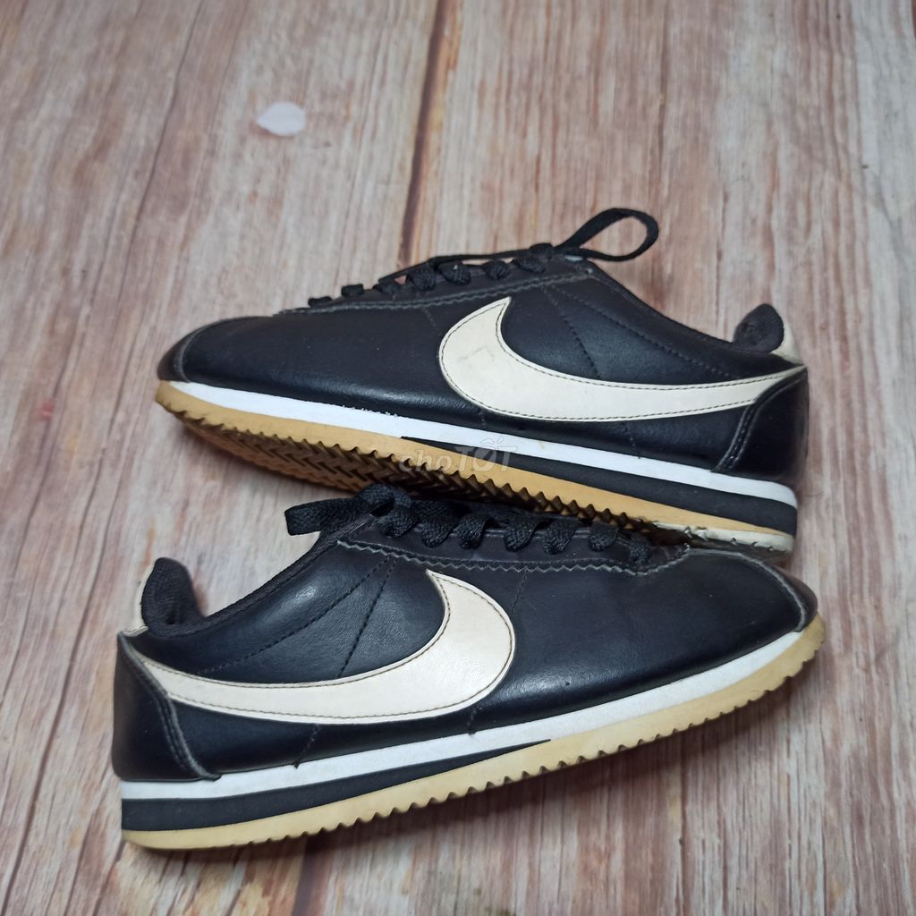 giày thể thao Nike Clacssic Corter chính hãng sz37