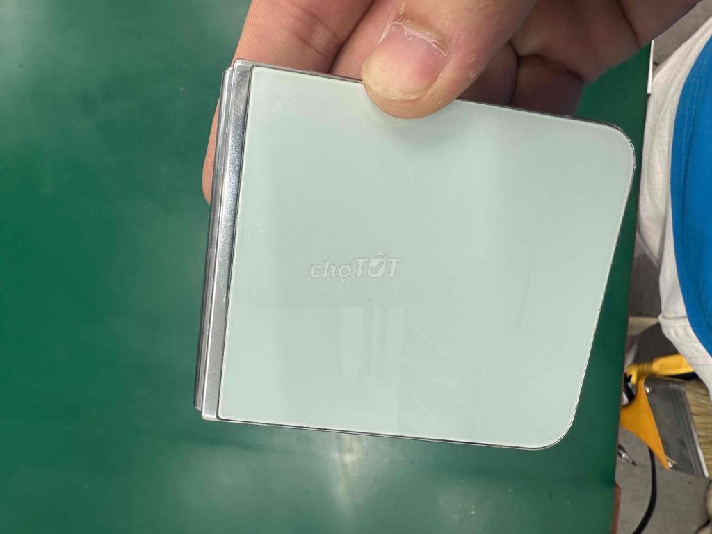 zflip 5 việt nam bản 512Gb thay cáp màn máy đẹp. Mua bán Điện thoại tại Quận Nam Từ Liêm Hà Nội được đăng bởi Duy hình 1