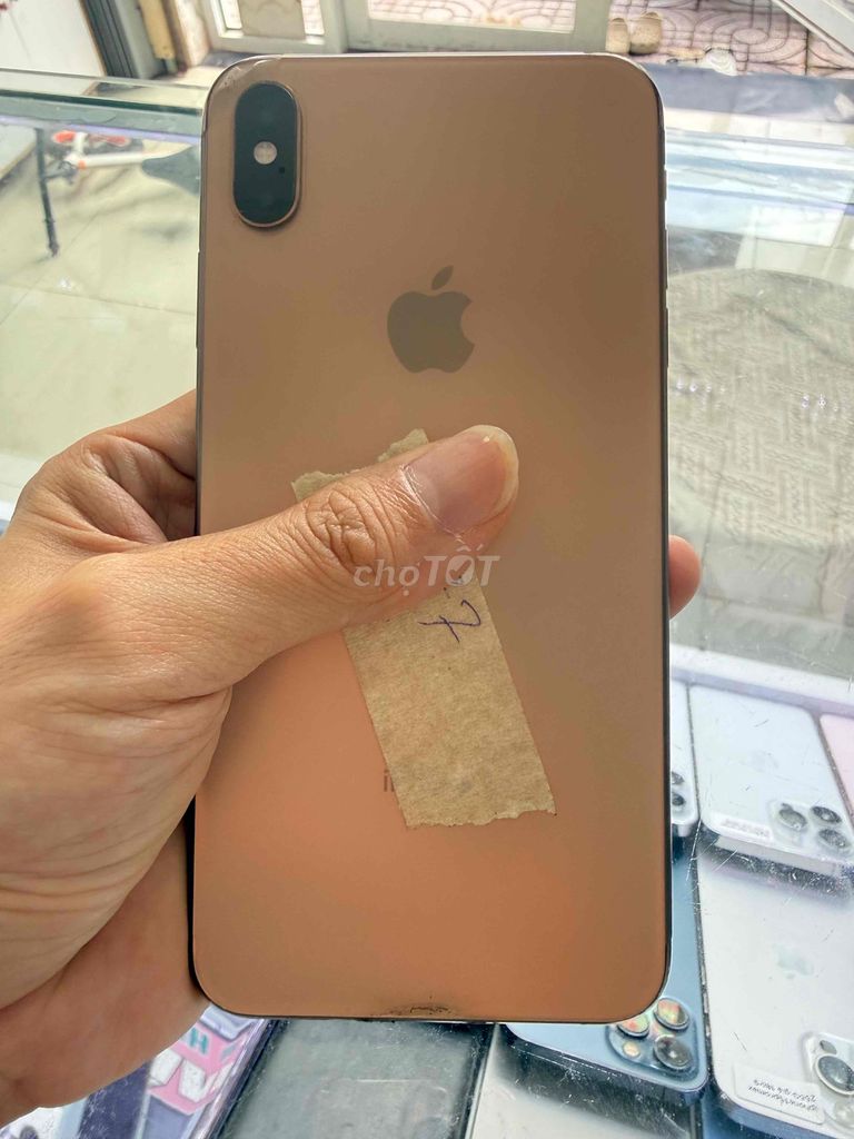 iPhone XS Max 64GB Vàng Đã sử dụng. Mua bán Điện thoại tại Huyện Nhơn Trạch Đồng Nai được đăng bởi Lê cường mobile hình 1